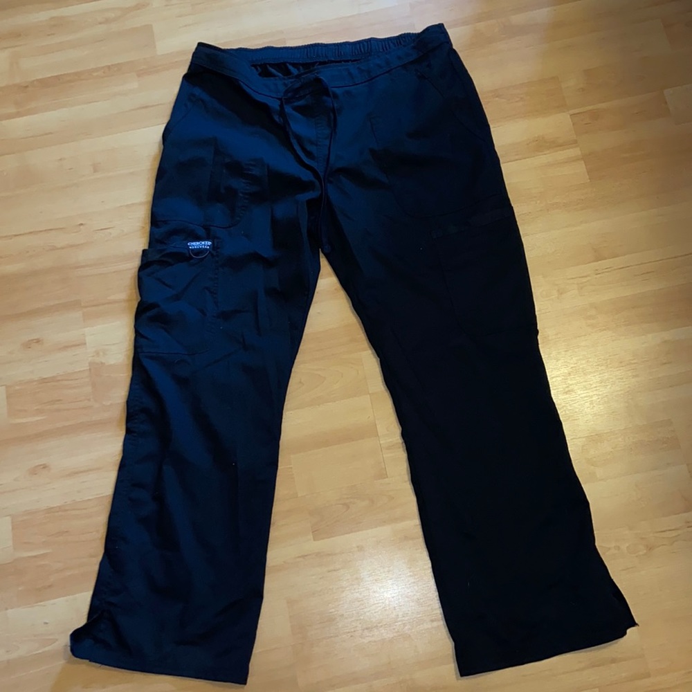 Scrub pants